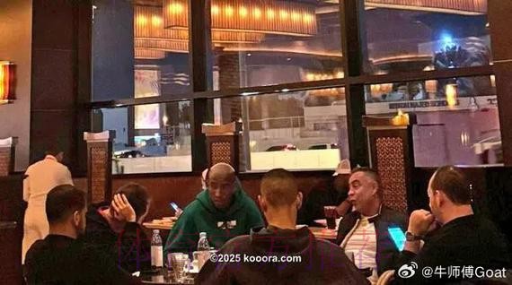 记者：费内巴切正式与巴斯克斯展开谈判